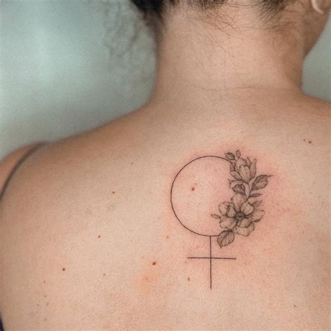 tattoo venus|15 Venus Tattoo Designs ideas .